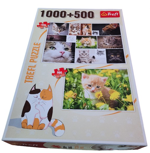 Cats / Cat in Flowers